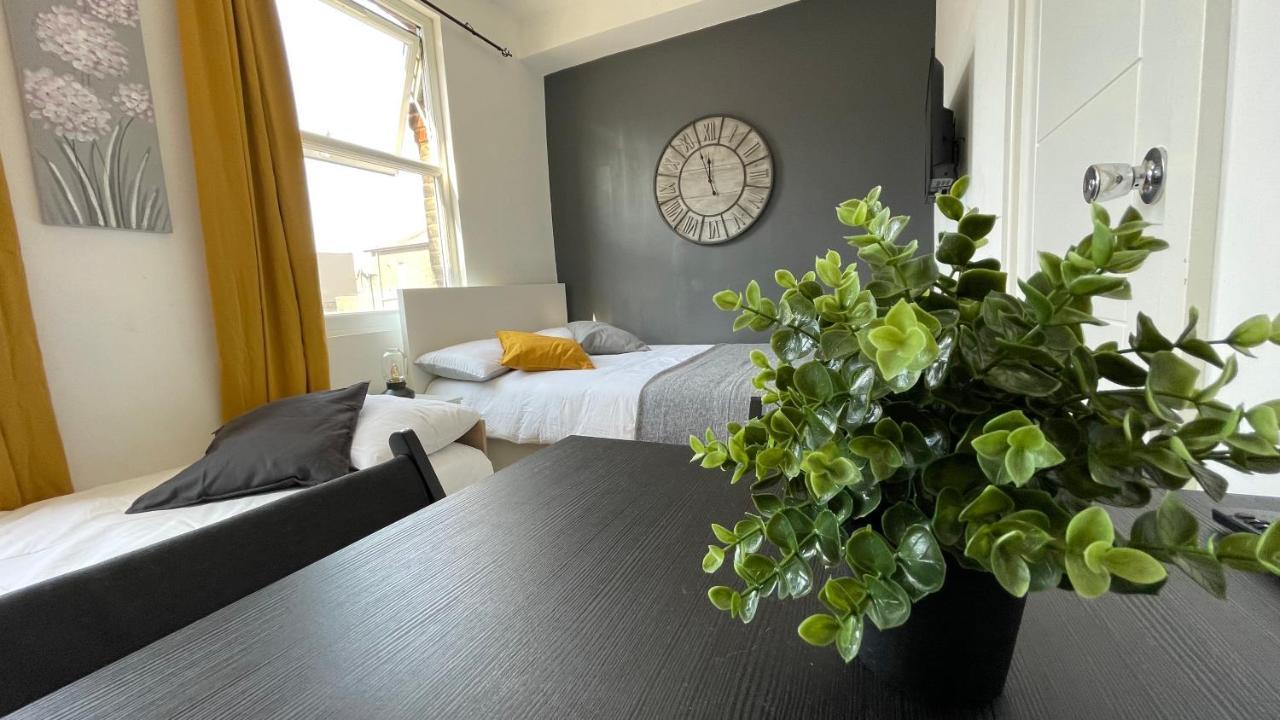 Lovely Studio Flat In The Heart Of Holloway. Λονδίνο Εξωτερικό φωτογραφία